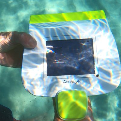 AquaEye with Storage Case